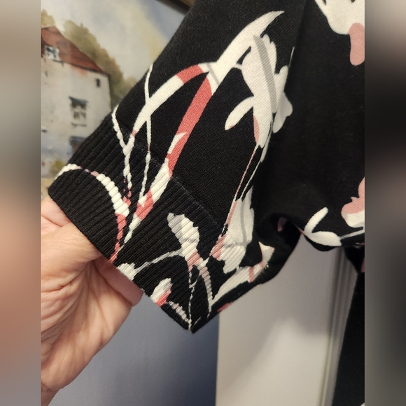 Premise Woman knit black with flowers sweather - Picture 3 of 6